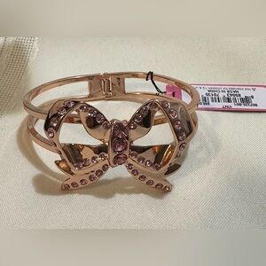 Betsey Johnson Bow Hinged Bangle